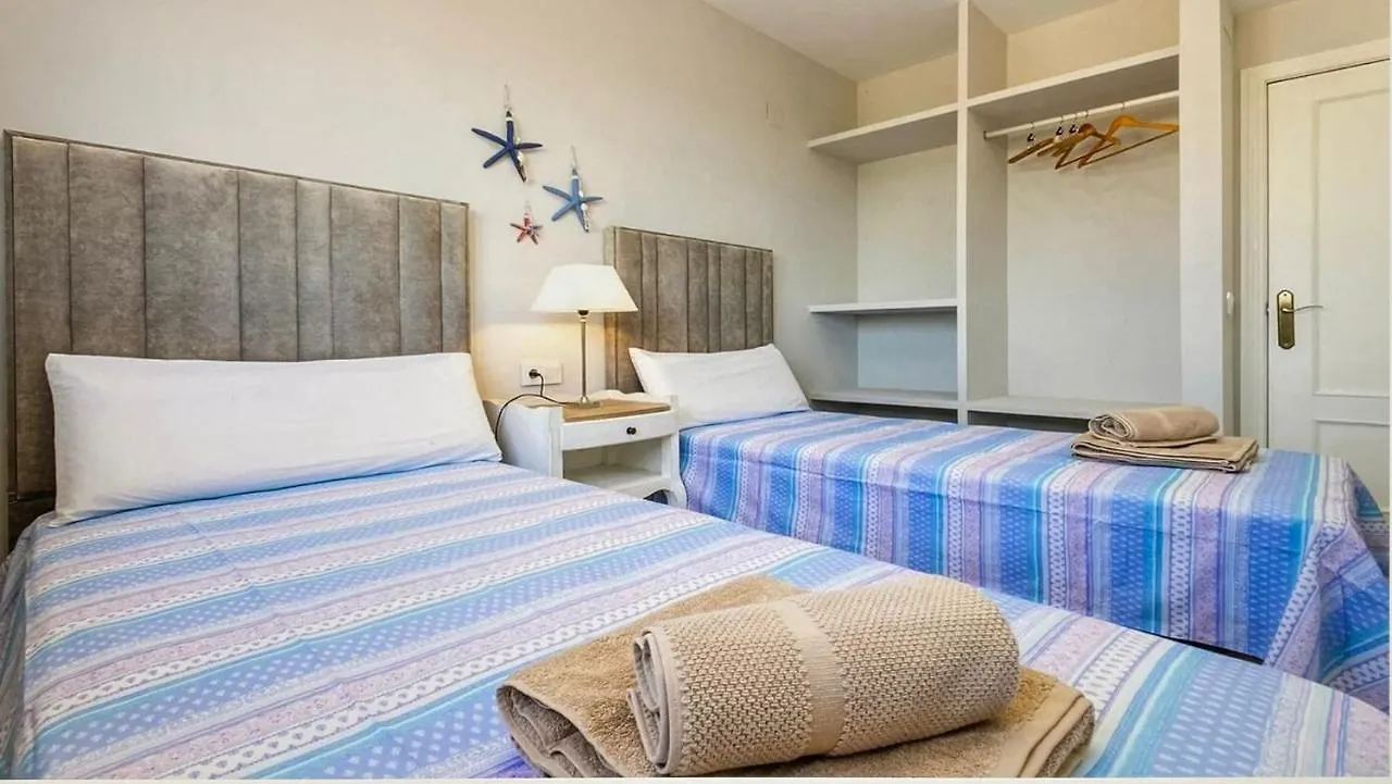 Moderno Apartamento, Inmejorable ubicación Córdoba 0*,  España